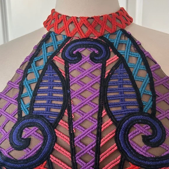 JOVANI sz 8 Vibrant Lace Geometric Overlay Illusion Mini Halter neck Dress - Picture 3 of 7